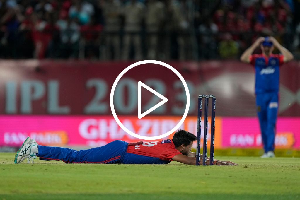 [Watch] DC's Impact Player Nails a Perfect Yorker to Punjab's Impact Player - Prabhsimran Singh